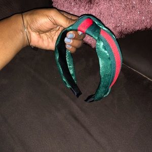 Green and red wrap headband